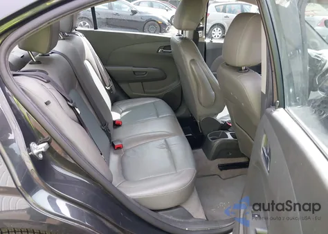 2015 Chevrolet Sonic Ltz Auto z USA, uszkodzony, nr VIN 1G1JE5SB0F4166756